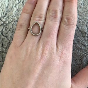 Pandora teardrop hollow ring
